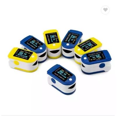 پالس اکسی‌متر دیجیتال قابل حمل با صفحه نمایش LED رنگی